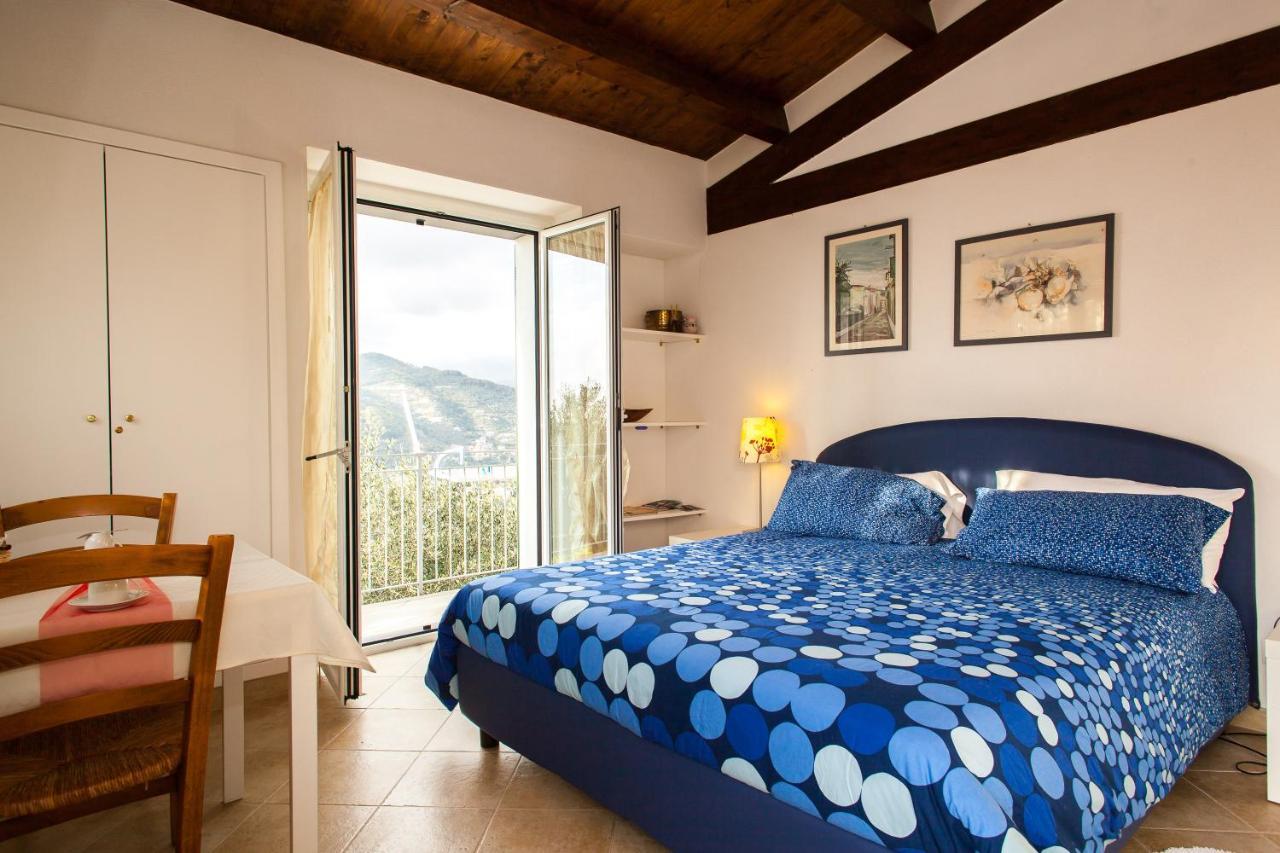 Agri Bed - L'Affittacamere In Collina - Guest Room On The Hill 라바냐 외부 사진