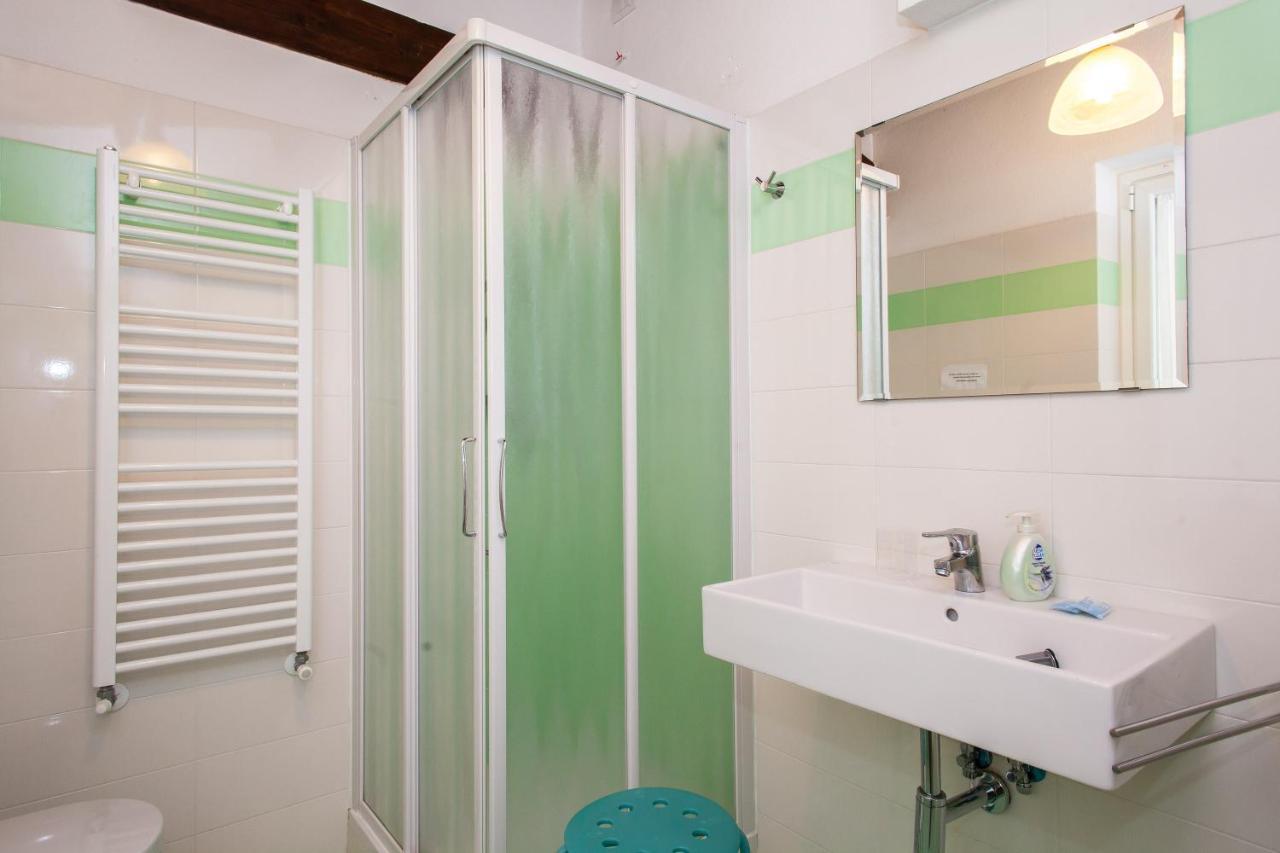 Agri Bed - L'Affittacamere In Collina - Guest Room On The Hill 라바냐 외부 사진