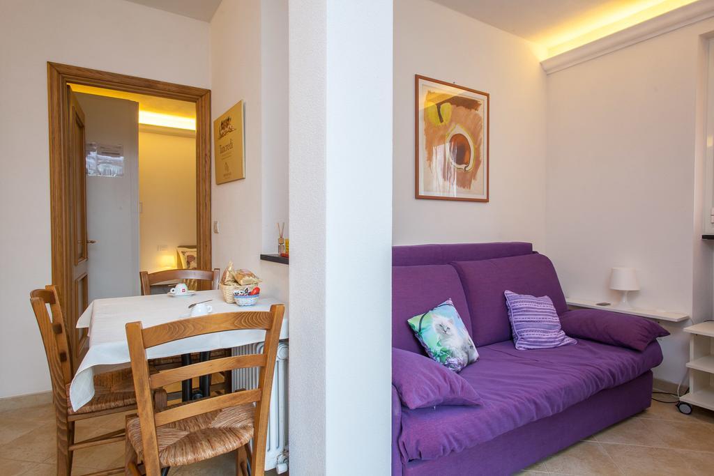 Agri Bed - L'Affittacamere In Collina - Guest Room On The Hill 라바냐 외부 사진
